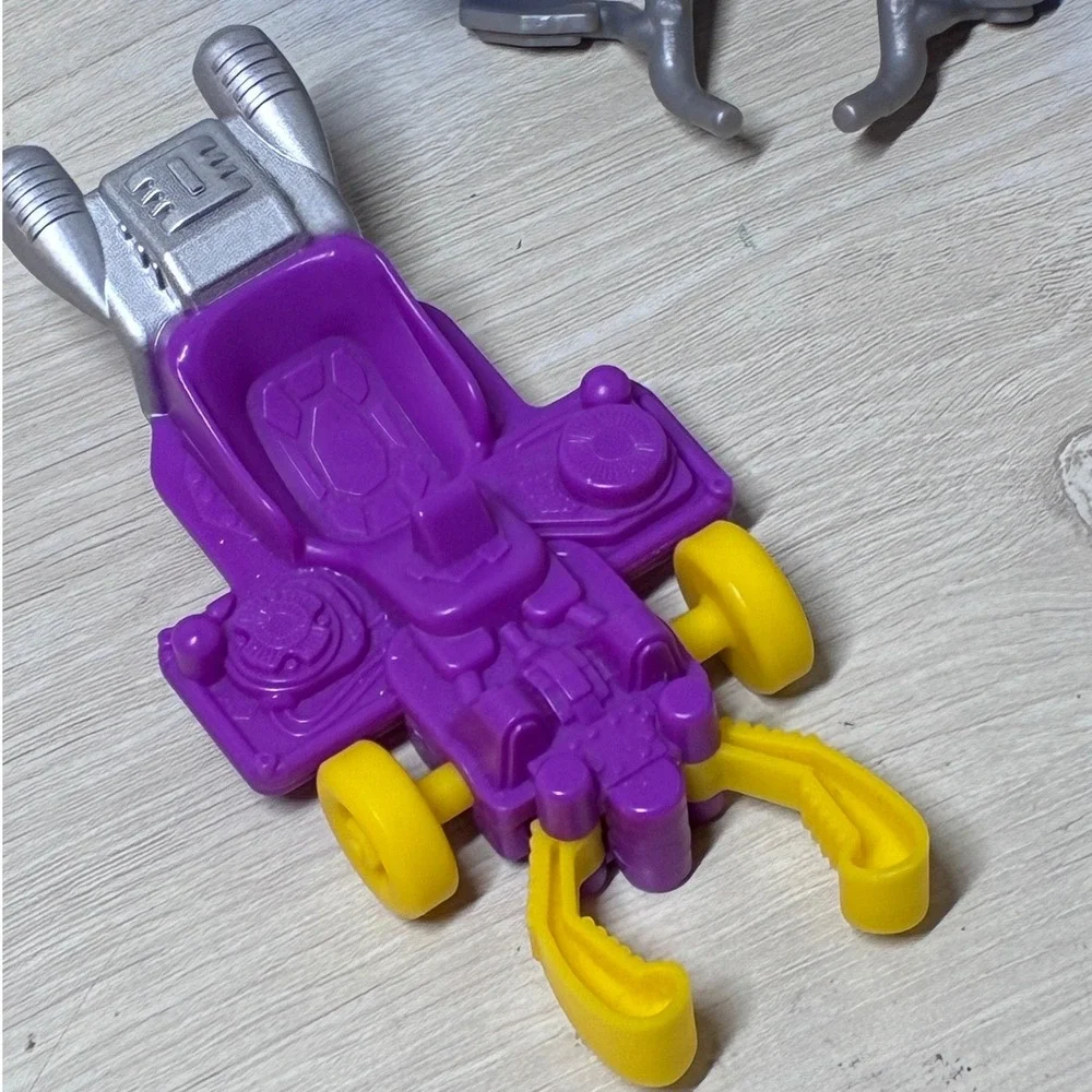 TMNT Half-Shell Heroes Vehicles Lot Donnies Luge Leos Glider Raphs Bike Parts